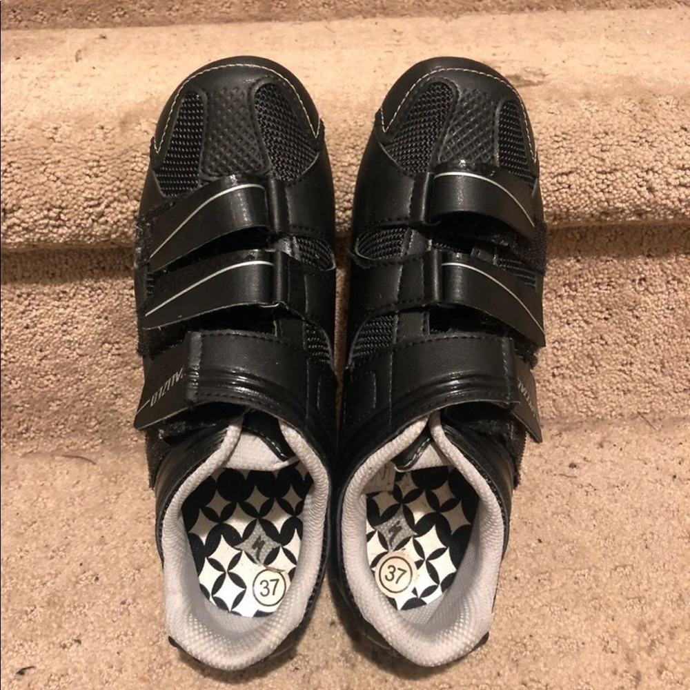 specialized cycling shoes